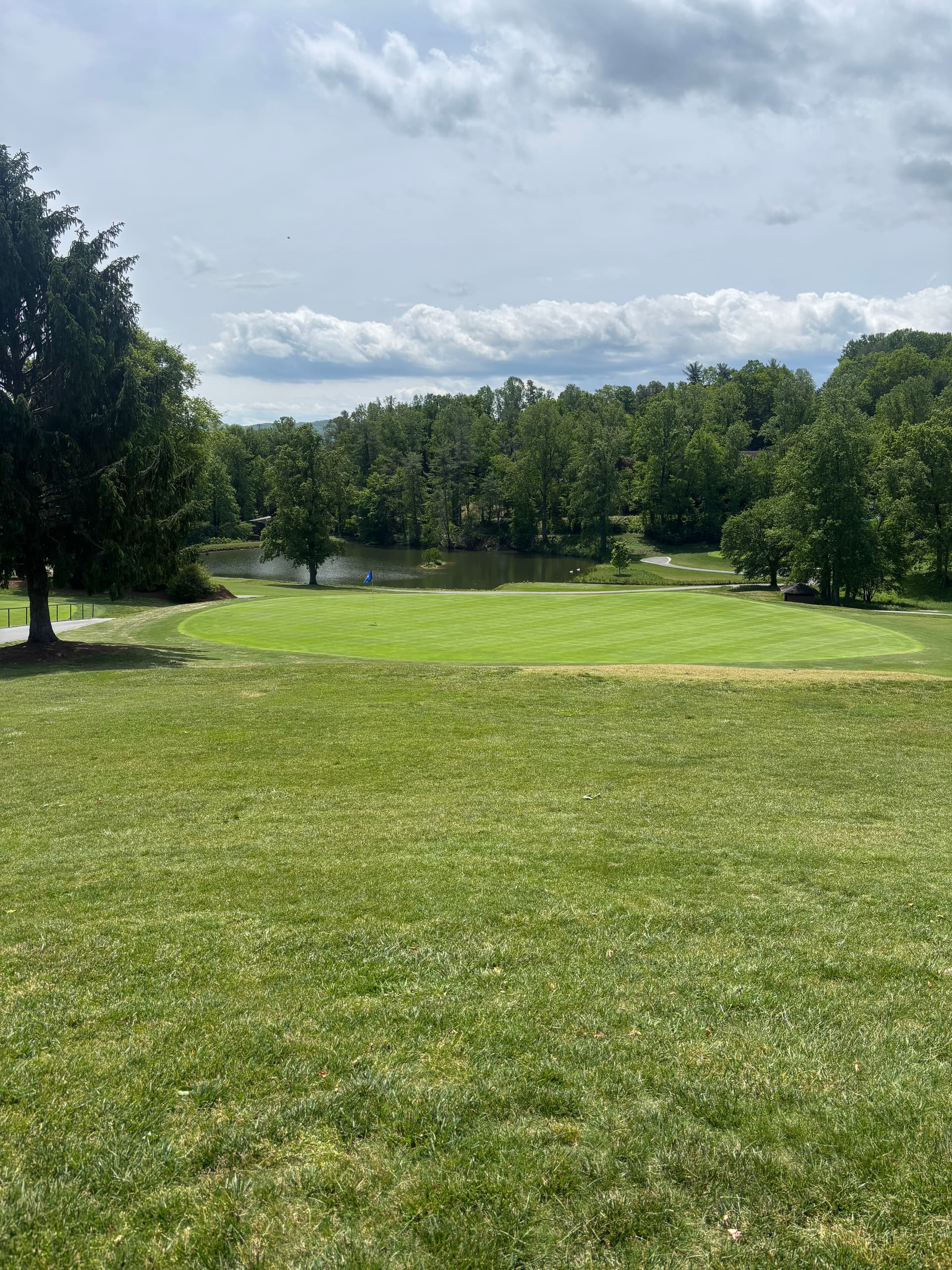 Gallery photos for Window Cleaning at Hendersonville Country Club: Image #2