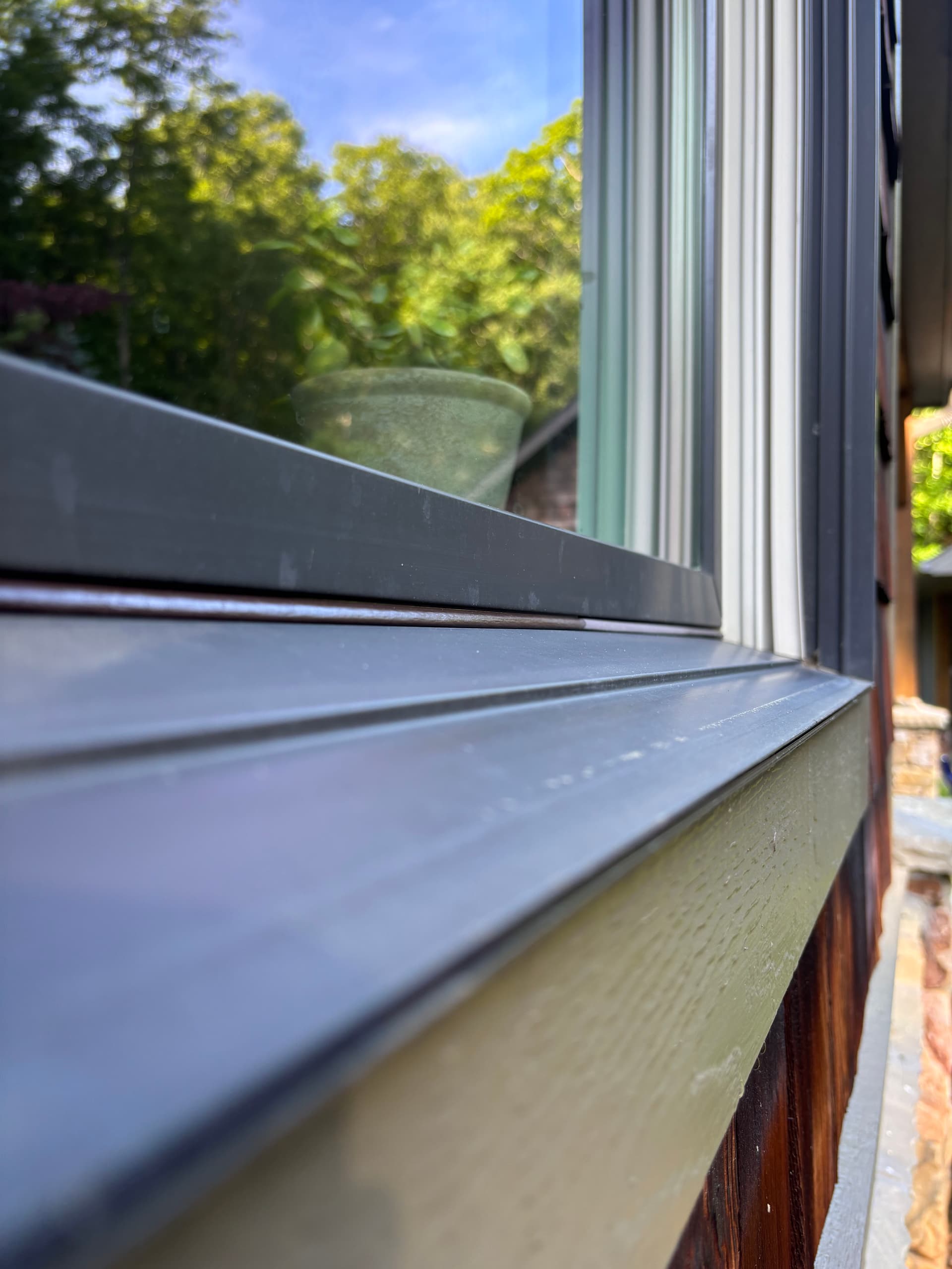 Gallery photos for Pollen, Water Spots, and Grimy Sills - Gone: Image #7