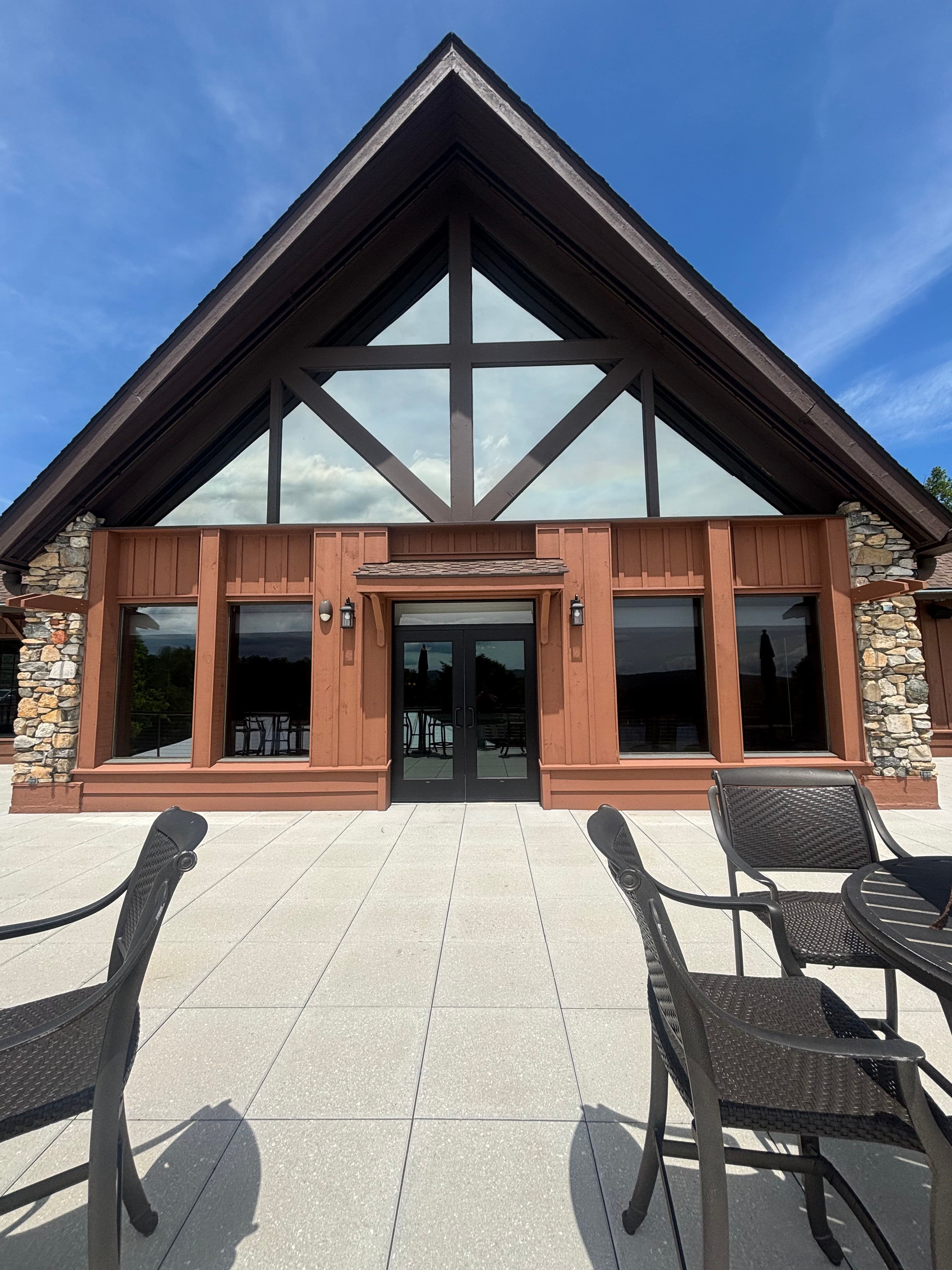 Project Window Cleaning at Hendersonville Country Club image